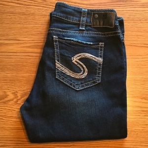 SILVER JEANS WOMEN’S SUKI JEANS, SIZE 32.